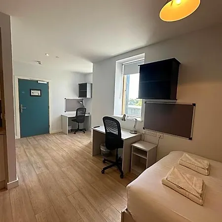Swuite