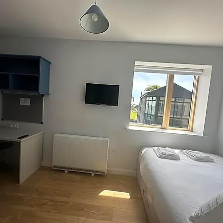 Swuite 3* Galway